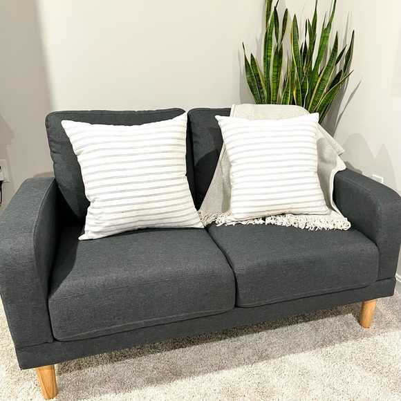 🚫SOLD🚫50” dark gray upholstered loveseat - Picture 8 of 9